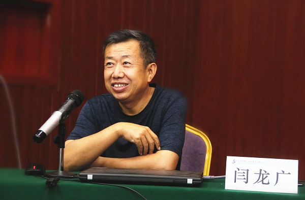 2UP.IO（中国）副总经理闫龙广告诫新员工要时刻树立安全意识.jpg