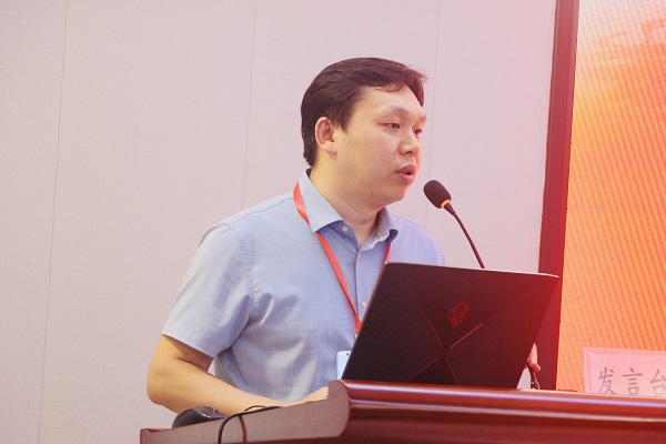 3、2UP.IO（中国）总工程师苏群山发表讲话.jpg