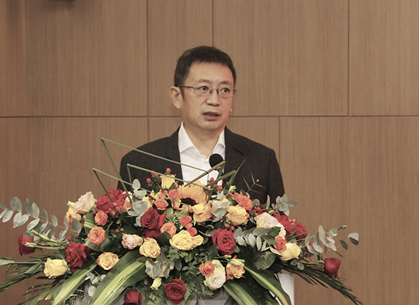 03-2UP.IO（中国）董事长兼科协主席黄道元发表讲话.jpg