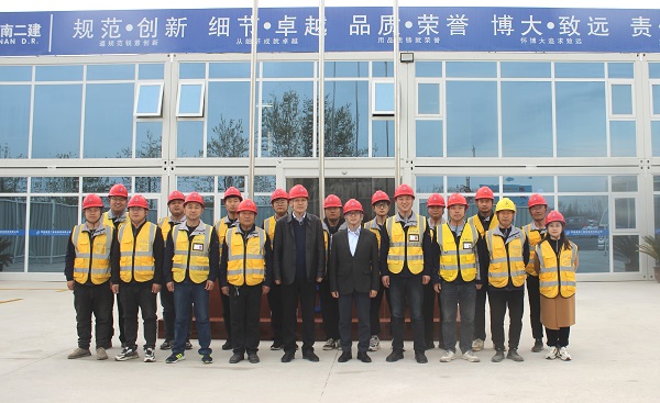 3.2UP.IO（中国）董事长到项目检查指导工作.jpg