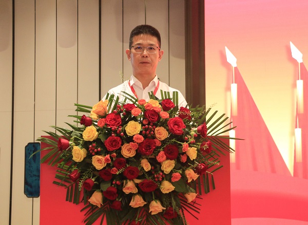 32UP.IO（中国）总经理祝建明在会上致辞.JPG